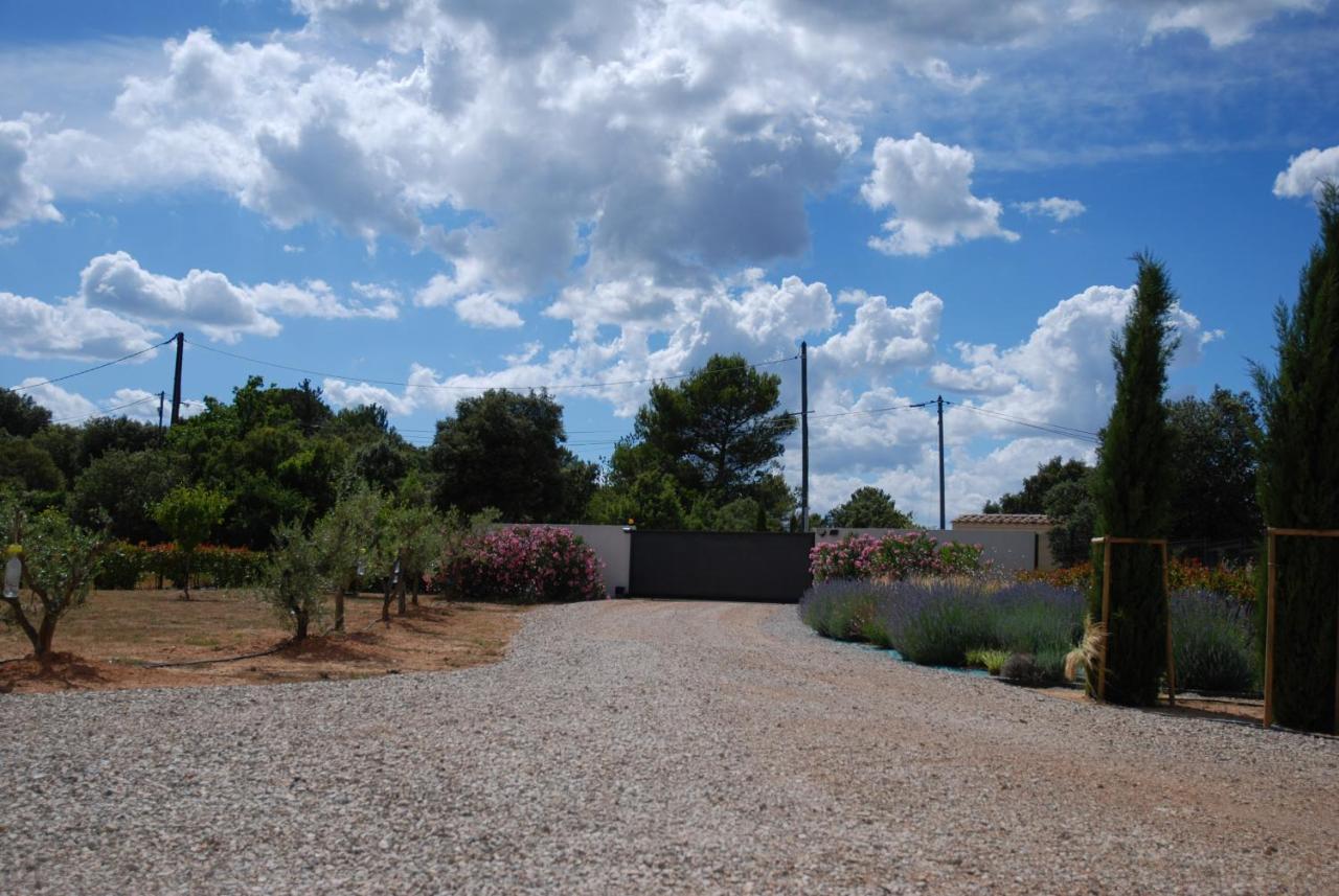 Villa Otilia-Bed And Breakfast-Chambres D'Hotes En Provence Rians  ภายนอก รูปภาพ