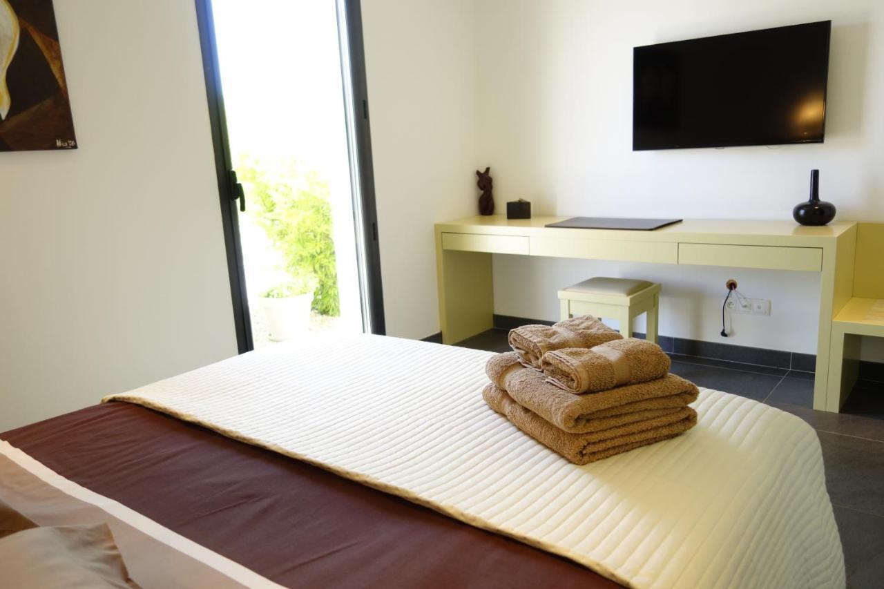 Villa Otilia-Bed And Breakfast-Chambres D'Hotes En Provence Rians  ภายนอก รูปภาพ
